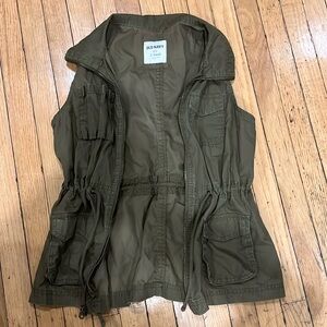 Old Navy Olive Colored Vest With Gathered Waist, Size XS